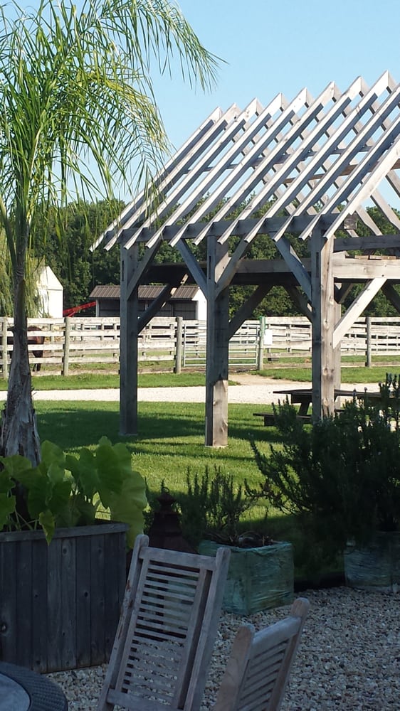 First Class Horse Complex - equestrian in Bristol, WI