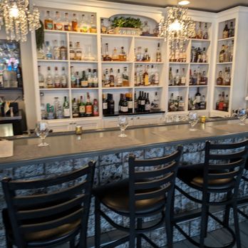 HopScotch & Vine - New American Near Me - Plainfield, Illinois