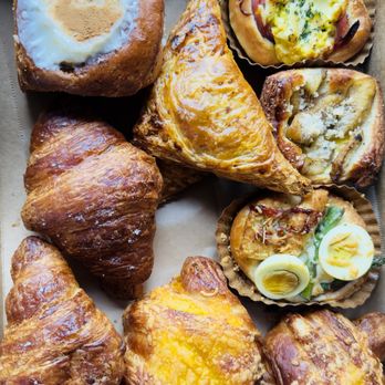 Le Hérisson - Cafes Near Me - Simi Valley, California Le Hérisson - Cafes Near Me - Simi Valley, California