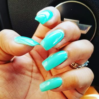 Lilacque Nail & Beauty Bar - Nail Salons Near Me - Oxnard, California