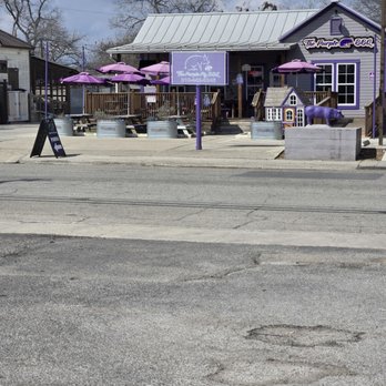 The Purple Pig BBQ - Front of the restaurant - Barbeque Near Me - Schertz, Texas The Purple Pig BBQ - Front of the restaurant - Barbeque Near Me - Schertz, Texas