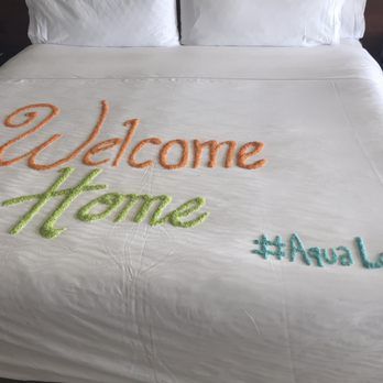 Live Aqua Resort - King Bed Greetings - Resorts Near Me - Cancún, ROO