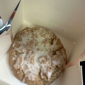 Crumbl - Pacific Commons - Iced oatmeal 10/10!!! - Bakeries Near Me - Fremont, California Crumbl - Pacific Commons - Iced oatmeal 10/10!!! - Bakeries Near Me - Fremont, California