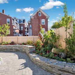 Portland Maine Rentals - The courtyard at The Wilmot