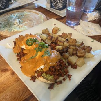 Maria's Brunch - Chorizo Benedict - Breakfast & Brunch Near Me - Metuchen, New Jersey