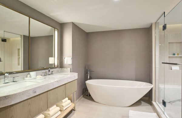 VEA Newport Beach, A Marriott Resort & Spa by null