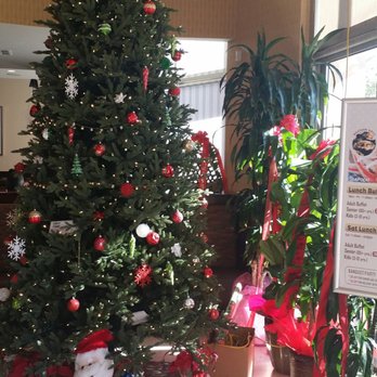 Four Seasons Buffet - Christmas decor everywhere :-) - Buffets Near Me - Cerritos, California