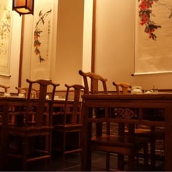 Hua Yuan Xuan