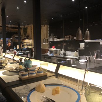 Kerridges Bar and Grill - British Near Me - London, XGL