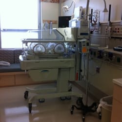 Ascension St. John Medical Center - NICU patient room