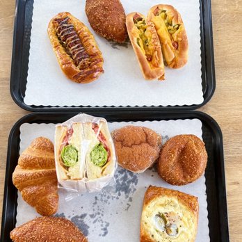 Oyatsupan Bakers - Japanese Near Me - Beaverton, Oregon
