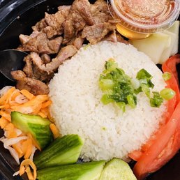 Grilled Pork Rice Noodles