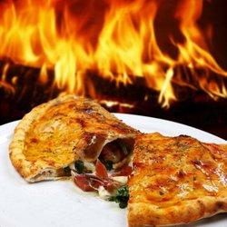 Petrucci's Wood Fired Pizza