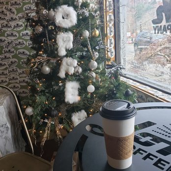Yonah Coffee - Nice inside decorations. - Coffee & Tea Near Me - Helen, Georgia Yonah Coffee - Nice inside decorations. - Coffee & Tea Near Me - Helen, Georgia