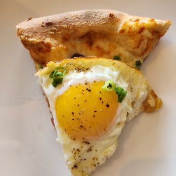 Rose Town Kitchen & Bar - Breakfast pizza - American Near Me - Boston, Massachusetts