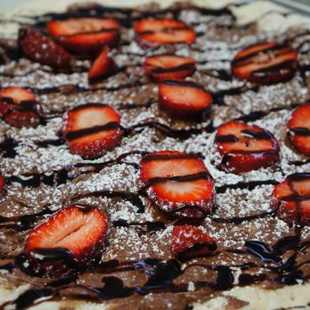 Pizza e Birra - Dessert- Nutella Pizza. Save room for dessert! - Pizza Near Me - San Diego, California Pizza e Birra - Dessert- Nutella Pizza. Save room for dessert! - Pizza Near Me - San Diego, California