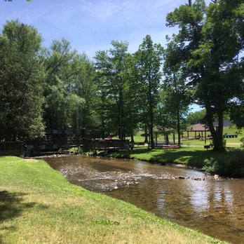 Irons Park - The stream that a lot of kids and families were wading in. - Parks Near Me