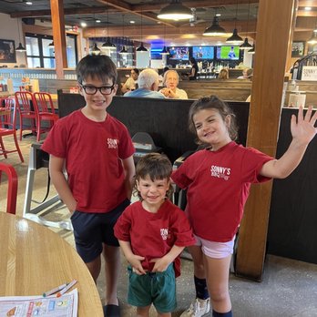 Sonny's BBQ - Cutest kids in the land - Barbeque Near Me - Apopka, Florida Sonny's BBQ - Cutest kids in the land - Barbeque Near Me - Apopka, Florida