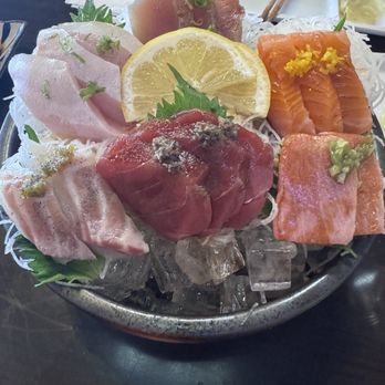 Tori Tori Sushi - Tori Sashimi (+Salmon Collar or salmon fillet) - Sushi Bars Near Me - Orange, California