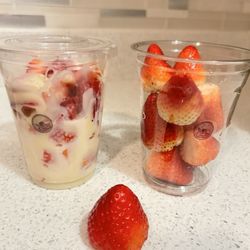 Mini’s Raspas Xpress - Fresas con Lechera