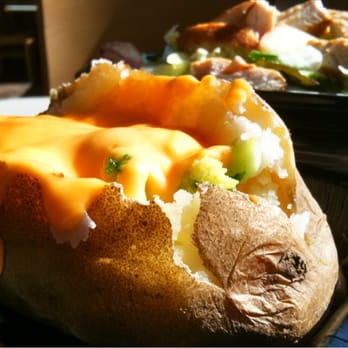 Wendy's - Broccoli & Cheese Potato with Apple Pecan Chicken Salad - Burgers Near Me - Pico Rivera, California Wendy's - Broccoli & Cheese Potato with Apple Pecan Chicken Salad - Burgers Near Me - Pico Rivera, California