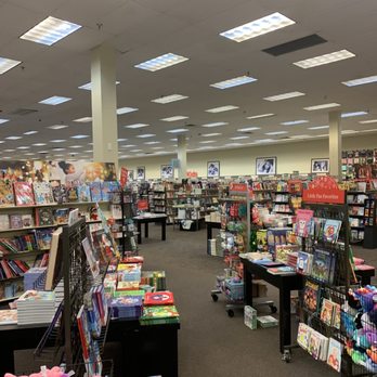 Books-A-Million - Bookstores Near Me - Oak Ridge, Tennessee