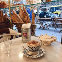 Le Moulin de la Fleur - Cappuccino $50