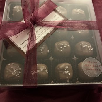 Dean's Sweets - Salted caramel - Chocolatiers & Shops Near Me - Portland, Maine