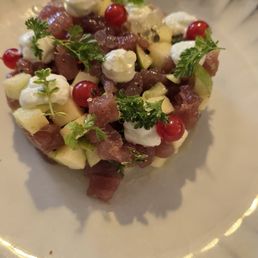 Tuna tartare