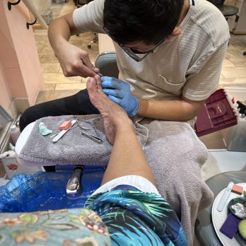 Renaissance Nails Spa - Nail Salons Near Me - New Braunfels, Texas