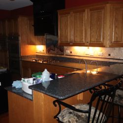 South Suburban Electric - Under cabinet lighting at night