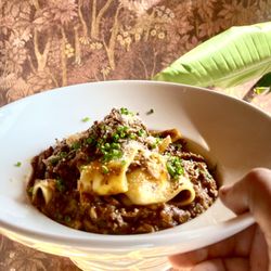 Amano Bistro - Pasta Bolognese