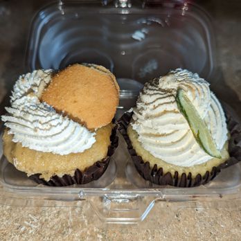 Elite Creations by Thrisha - BANANA PUDDING + KEY LIME - Bartenders Near Me - Laurel, Maryland Elite Creations by Thrisha - BANANA PUDDING + KEY LIME - Bartenders Near Me - Laurel, Maryland