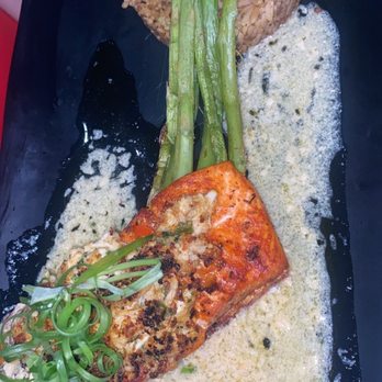 Seven Nineteen Restaurant - Salmon w/ crab, dirty rice and asparagus - Seafood Near Me - Los Angeles, California Seven Nineteen Restaurant - Salmon w/ crab, dirty rice and asparagus - Seafood Near Me - Los Angeles, California