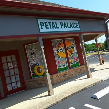 Petal Palace - Another side view - Florists Near Me - San Antonio, Texas