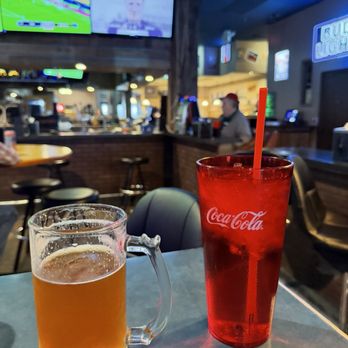 Longbranch - Sturgis beer and bar TVs - Chicken Wings Near Me - Pierre, South Dakota