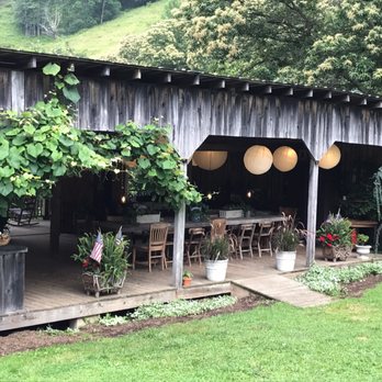 Old Orchard Creek Farm - outdoor dining area - Fruits & Veggies Near Me - Lansing, North Carolina
