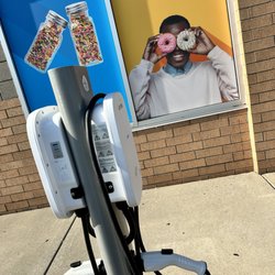 Goodwill - Chanhassen - Has EV charging.