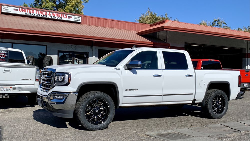 UNITED TIRES AND WHEELS Updated July 2024 19 Photos & 30 Reviews