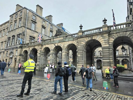 Edinburgh City Chambers by null