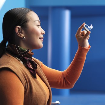 Renaissance Hearing Centers - Hearing confidence in the palm of your hand--Beltone Boost™ MaxS - Hearing Aid Providers Near Me - Bemidji, Minnesota