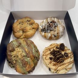 Cookie Box