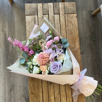 Bloom In Box - Custom bouquet - $90 budget (plus tax) - Florists Near Me - La Palma, California