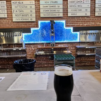 Southern Strain Brewing Company - Bar area - Breweries Near Me - Concord, North Carolina