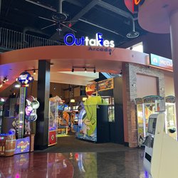 B&B Theatres Blacksburg 11 with B-Roll Bowling - Arcade