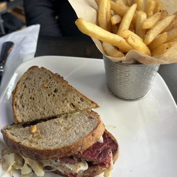 Bonfire Burgers & Bourbon - Reuben and fries - Salad Near Me - Amherst, Virginia Bonfire Burgers & Bourbon - Reuben and fries - Salad Near Me - Amherst, Virginia