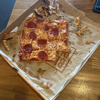 Blaze Pizza - Pizza Near Me - La Cañada Flintridge, California