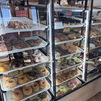 Sedonuts And Coffee - Donuts Near Me - Sedona, Arizona Sedonuts And Coffee - Donuts Near Me - Sedona, Arizona
