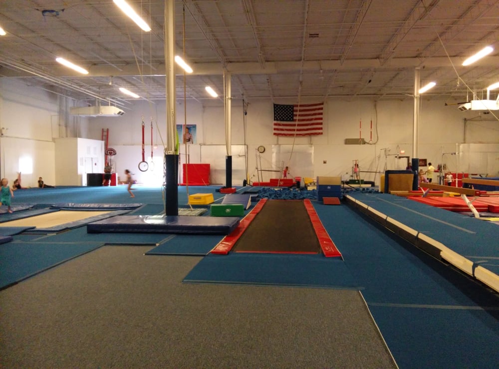 Champions United Gymnastic Academy Logo