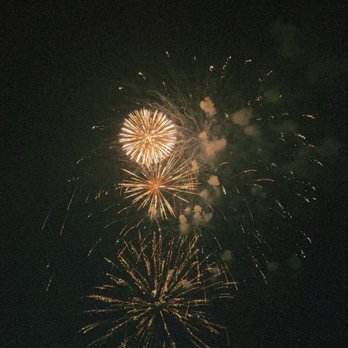 Almaden Lake Park - Fireworks at Almaden lake - Parks Near Me - San Jose, California